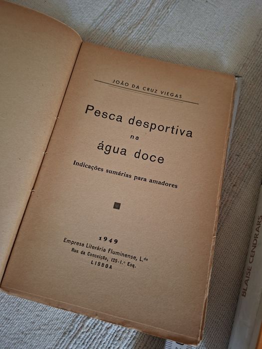 Manual antigo curioso de Pesca Desportiva de Água Doce