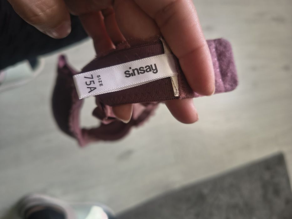 Biustonosz 75A Sinsay