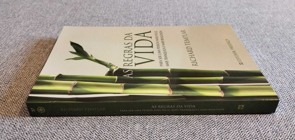 Livro "As Regras da vida" de Richard Templar.