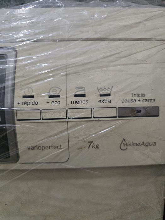 Maquina lavar roupa