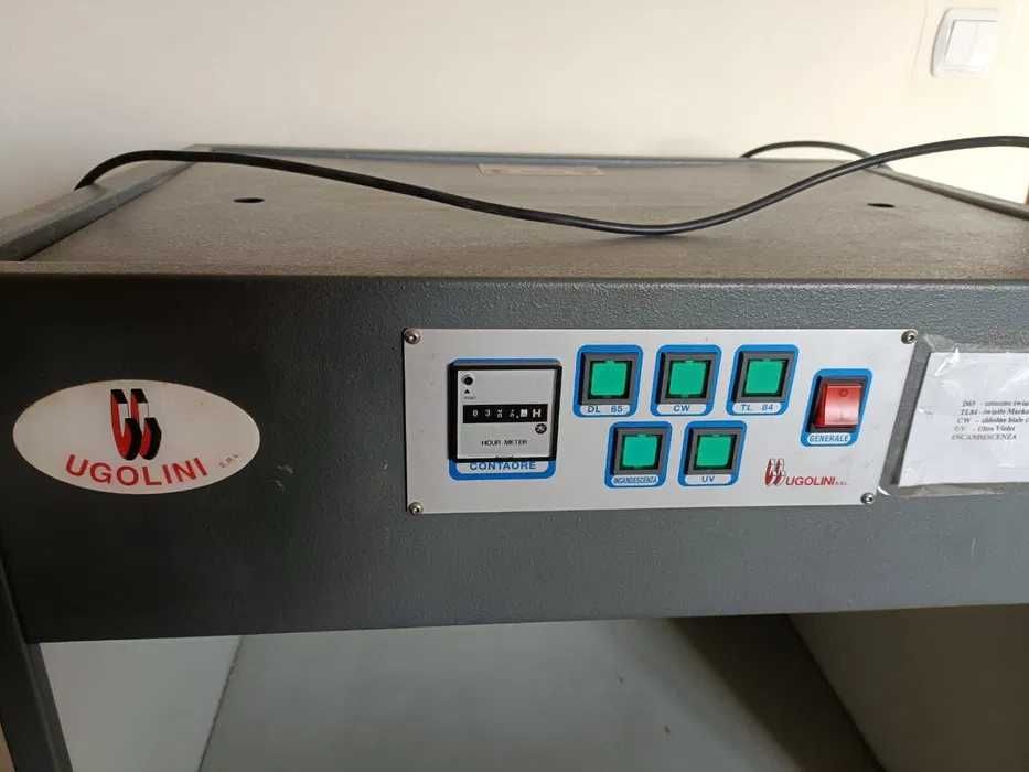 Kabina oceny barwy Ugolini