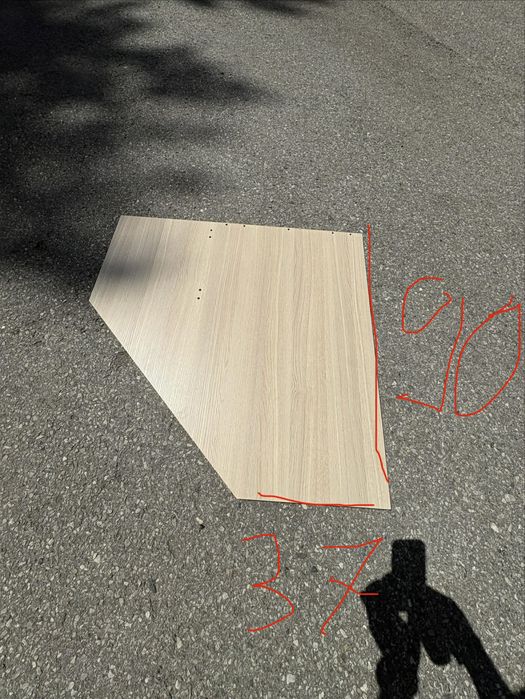 Szafa  narożna i słupek w bardzo dobrym stanie