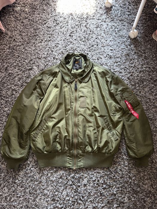Бомбер Alpha Industries