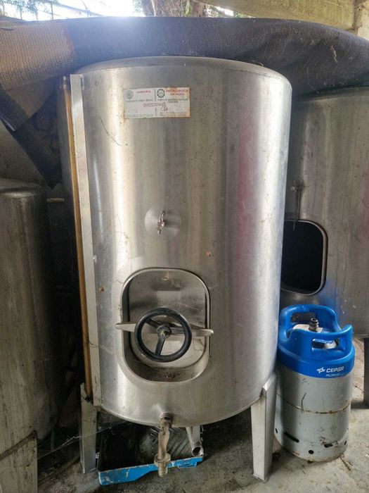 Cubas de Inox de 500L - Como novas