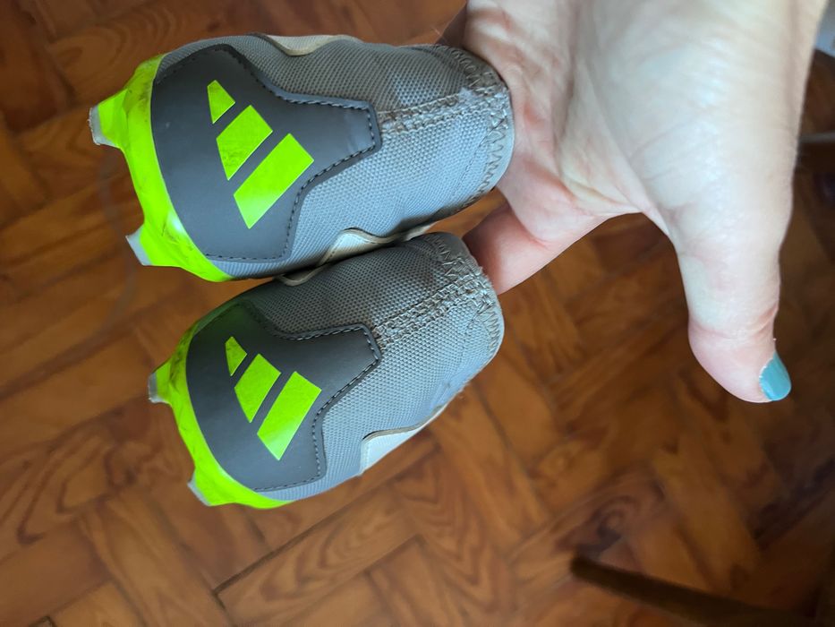 Chuteiras Adidas Predator 38
