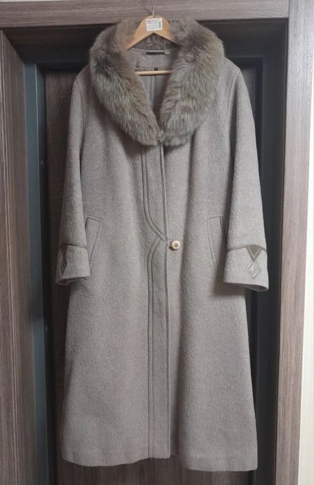 Женское зимнее пальто 52 размер