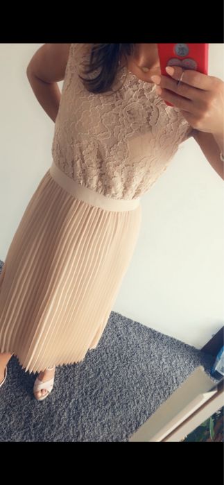 Elegancka sukienka