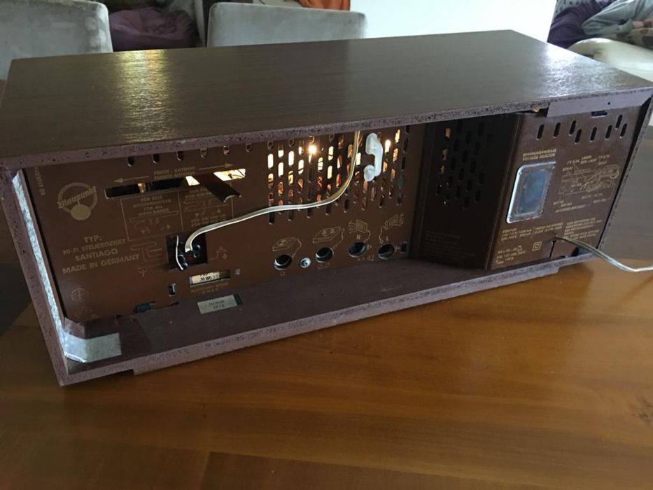 Radio antigo Blaupunkt Santiago finais anos 60 valvulas e transistores