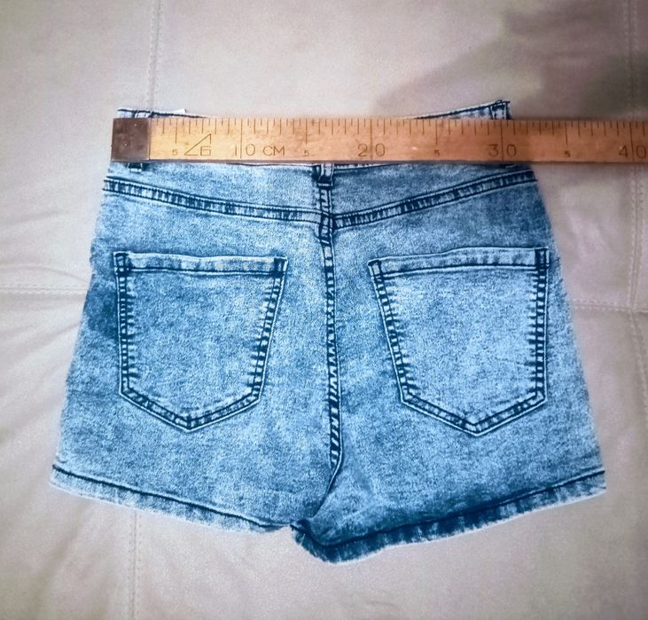 Джинсові шорти з завищеною талією, S/36,