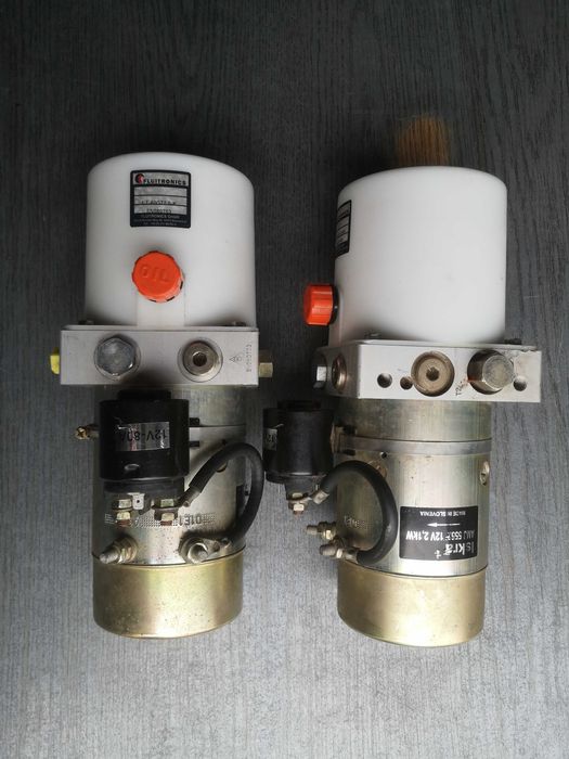 Agregat pompa hydrauliczna 12V 2,1 kW zbiornik na olej 1,2L Tczew