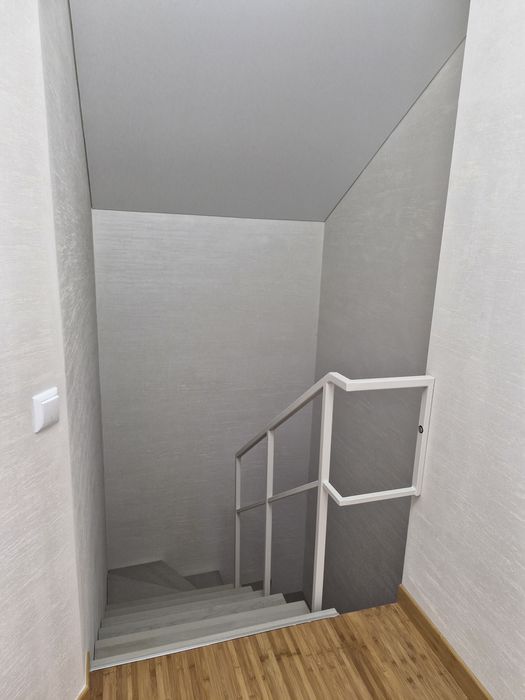 Продаж будинку в центрі Старого міста