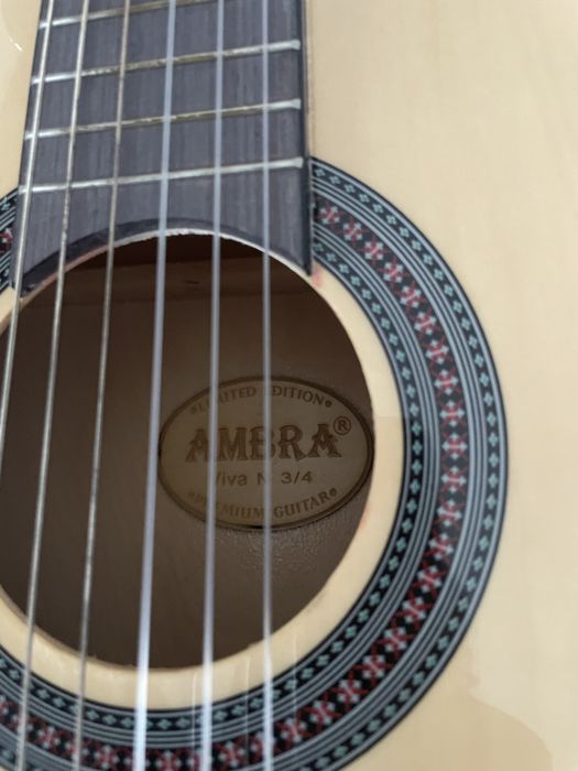Gitara Ambra Viva N 3/4 z pokrowcem.