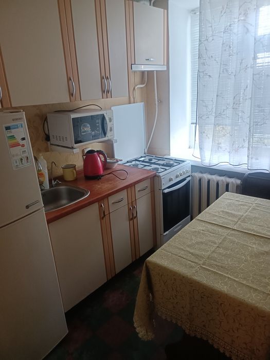 Оренда своєї одно кімнати квартири біля 14 школи