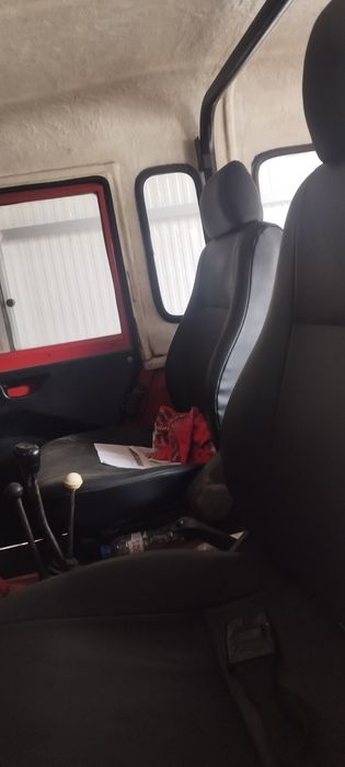 UMM  Cournil 
Tem  7892 km
Em muito bom estado 
Com kit de cap