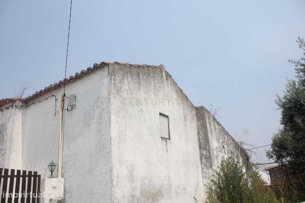 Ruína com Potencial em Moçarria, Santarém