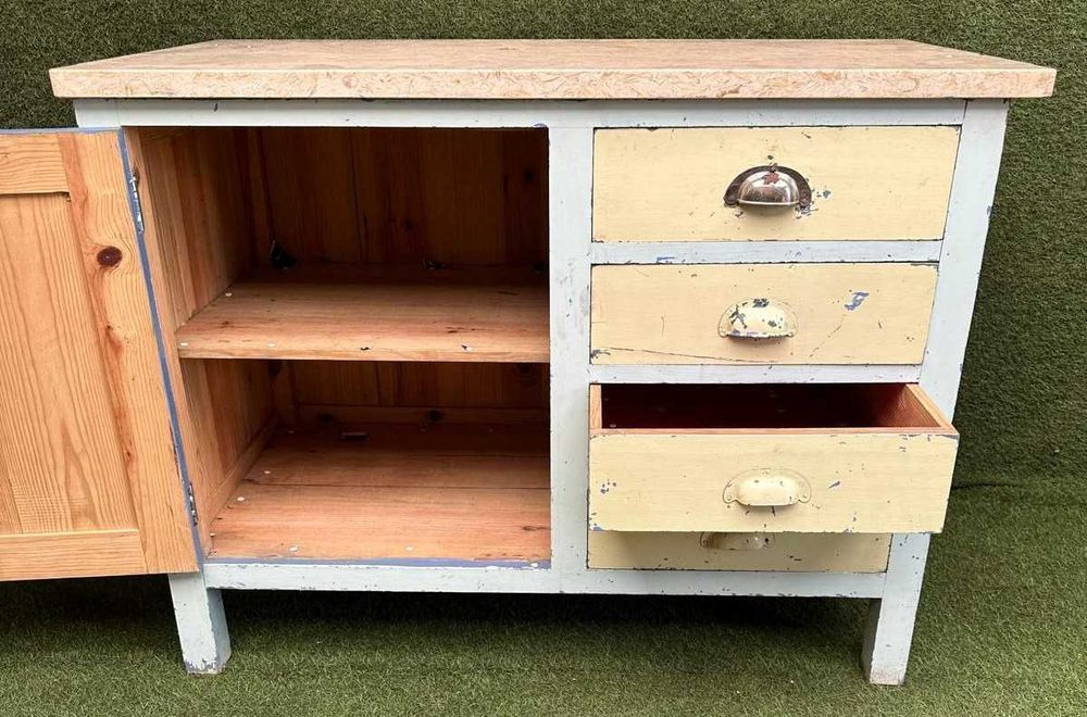 Armario de cozinha, anos 40, tampo em pedra, medidas: 66X110X83 cm