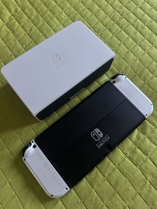 Nintendo Switch Oled64730002155010121
