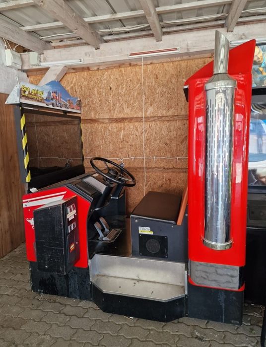Tir SEGA, amerykański klasyk arcade, automat zarobkowy, rozrywkowy, zręcznościowy, symulator