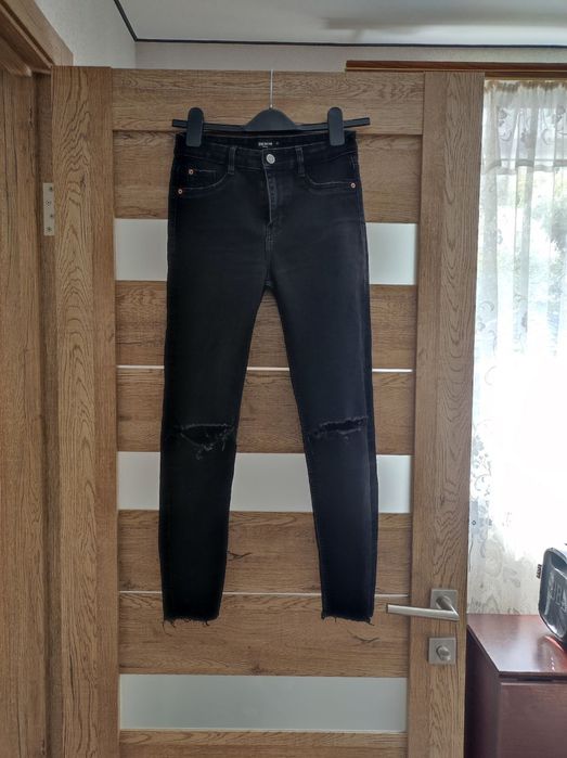 Джинси чорні  )))