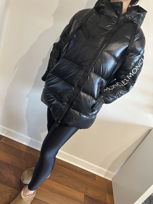 Damska kurtka moncler rozm 1