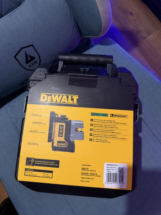 Лазерний рівень DeWALT DW089CG-XJ (зелений промінь)