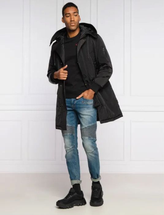 Ciepły i wysokiej jakości płaszcz puchowy