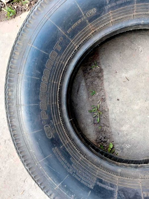 Покришка для автомобіля Pnevmat 6,70-13С 94/93l