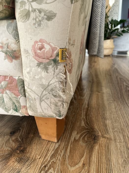 Sofa Bari z Bydgoskiej Fabryki Mebli - do obicia