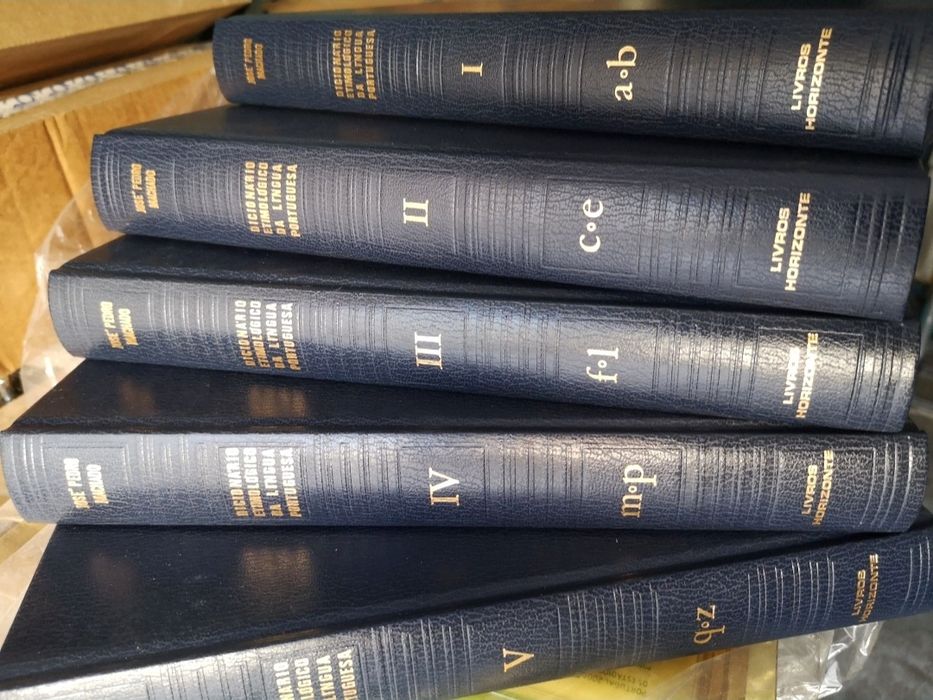 Dicionário Etimológico da Língua Portuguesa  - José Pedro Machado