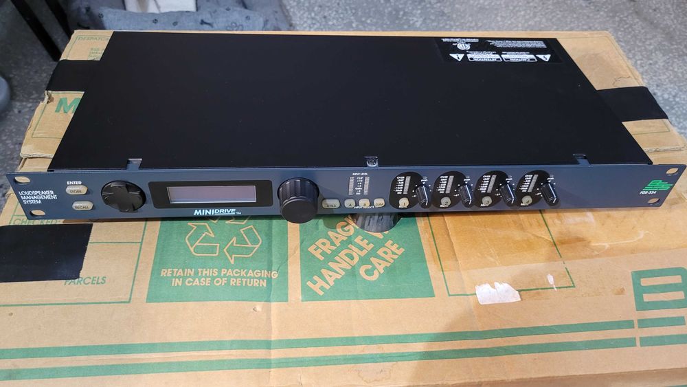 System zarządzania głośnikami BSS FDS-334 MiniDrive crossover