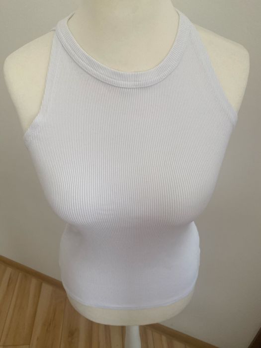 Prążkowany top Bombshe rozmiar 38