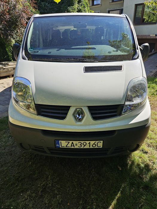 Wynajem busa.  Przewóz osób.