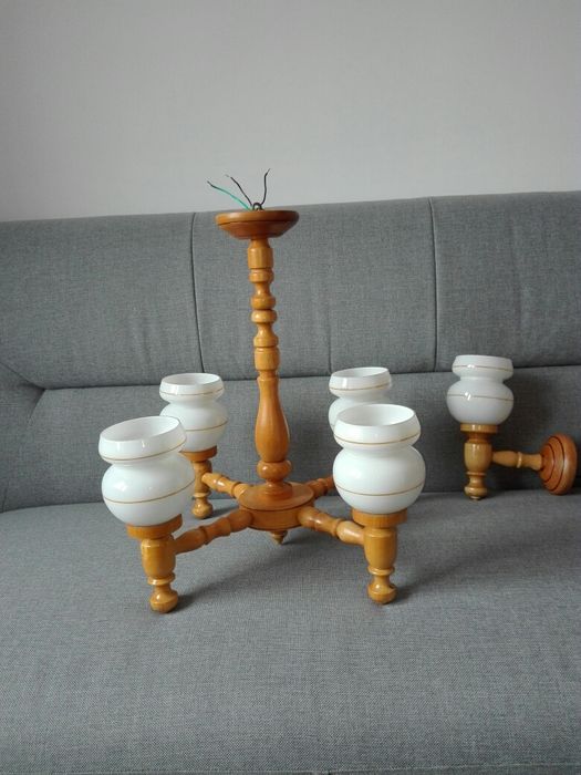 Żyrandol drewniany plus kinkiet