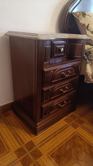 Conjunto quarto madeira maciça