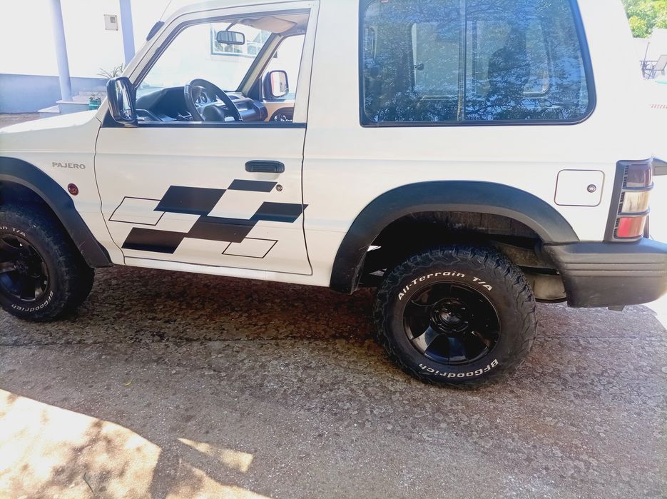 Vendo ou troco Pajero 2.5