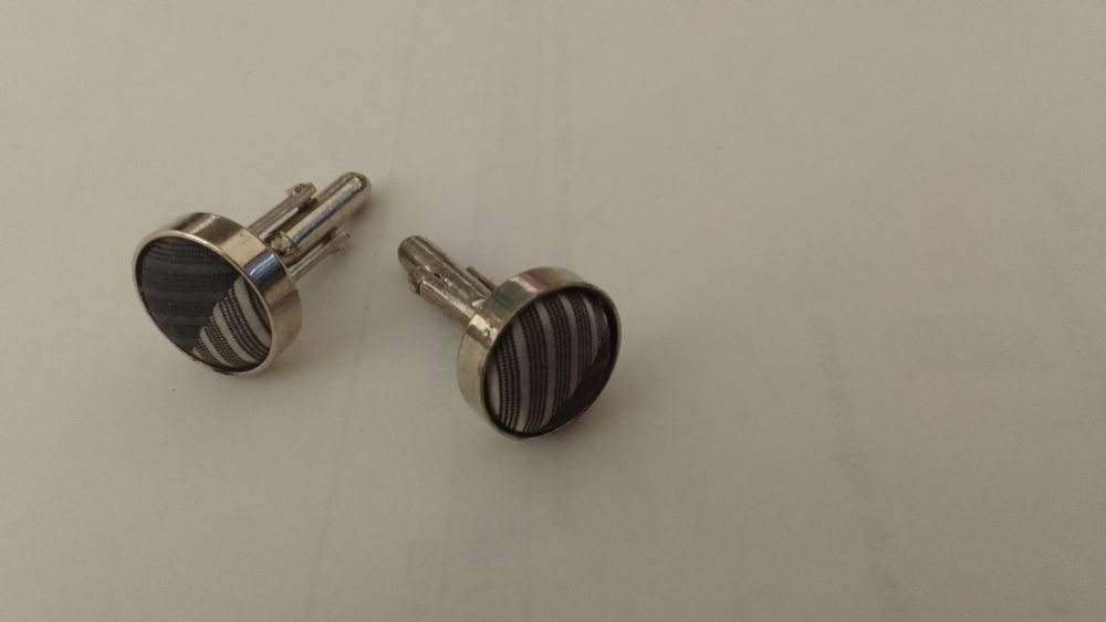 Itens semi-novos diferentes