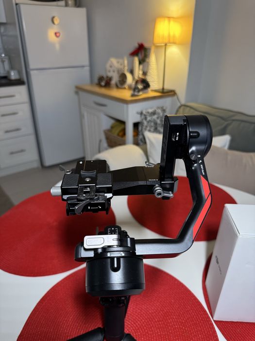 Dji RS 4 Стабілізатор для камери (УТОЧНІТЬ ДоСтавку!)