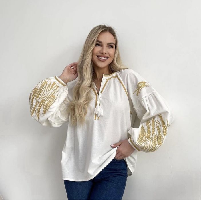 Жіночі вишиті сорочки блузи вишиванки національне вбрання