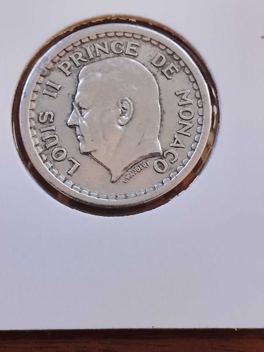 Moeda de 1 franco de 1943 do Mónaco
