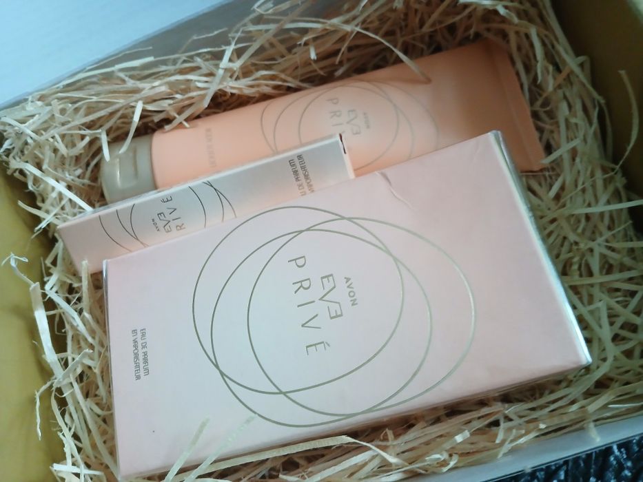 Zestaw attraction avon