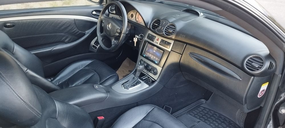 Mercedes-Benz CLK 220 CDI Automático – 150 cv – 01/2006