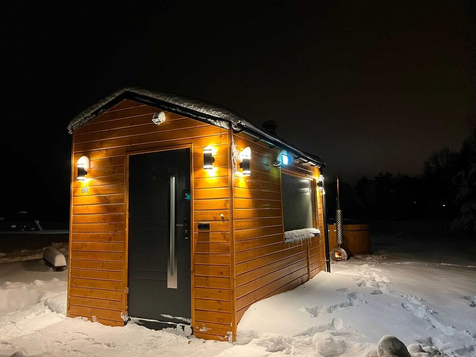 Premium Domek na Roztoczu z  prywantun jacuzzi, sauną i rowerami