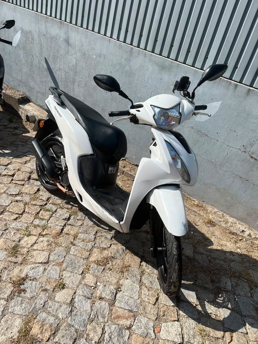 Honda vision 2022