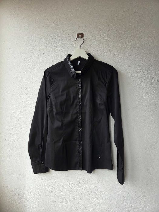 Camisa preta da Ana Sousa, tamanho 40