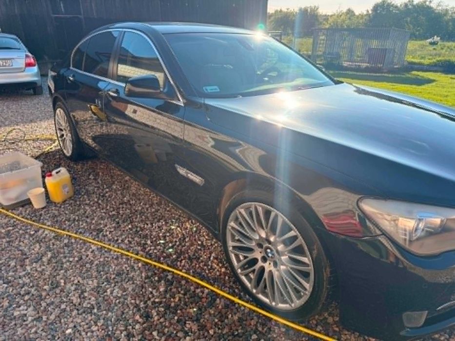 BMW Seria 7 740d xDrive