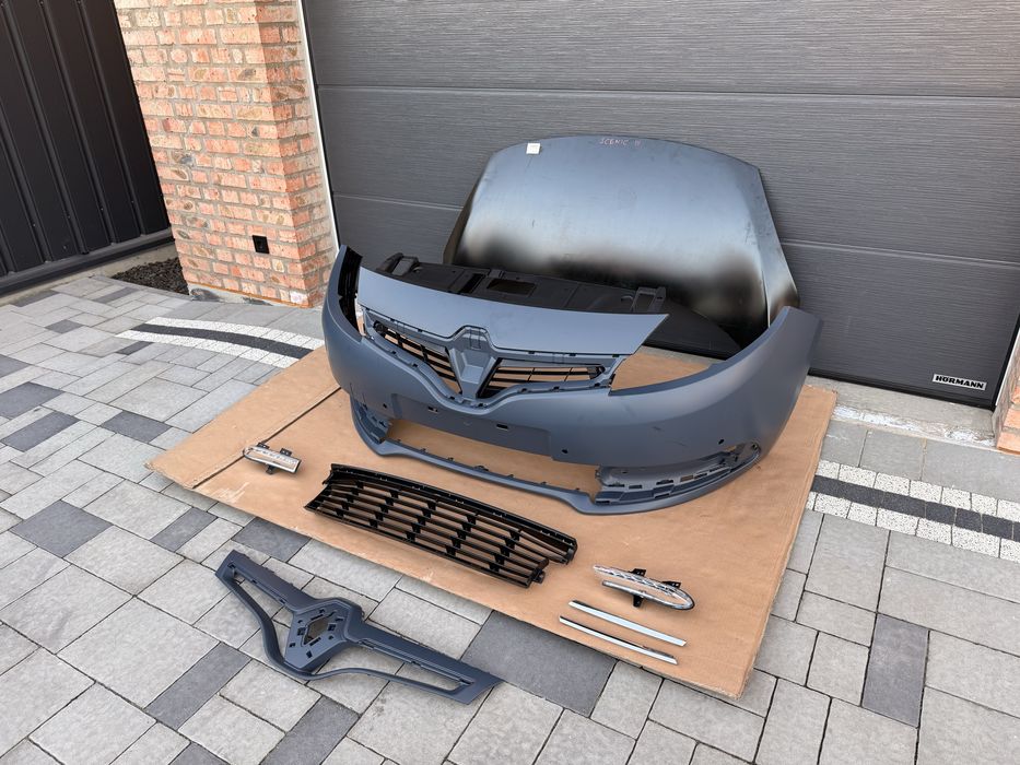 Бампер Renault Scenic 2012-2016 OV369 Білий