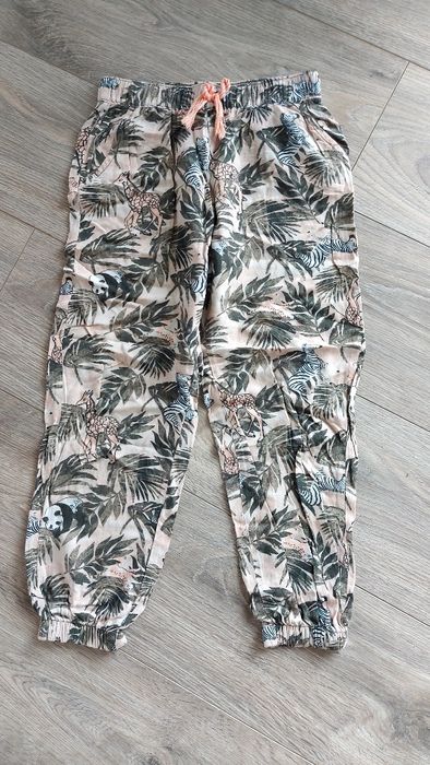 Spodnie luźne haremki H&M rozmiar 128