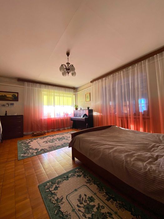 Просторий приватний будинок біля озера Земснаряд! DI