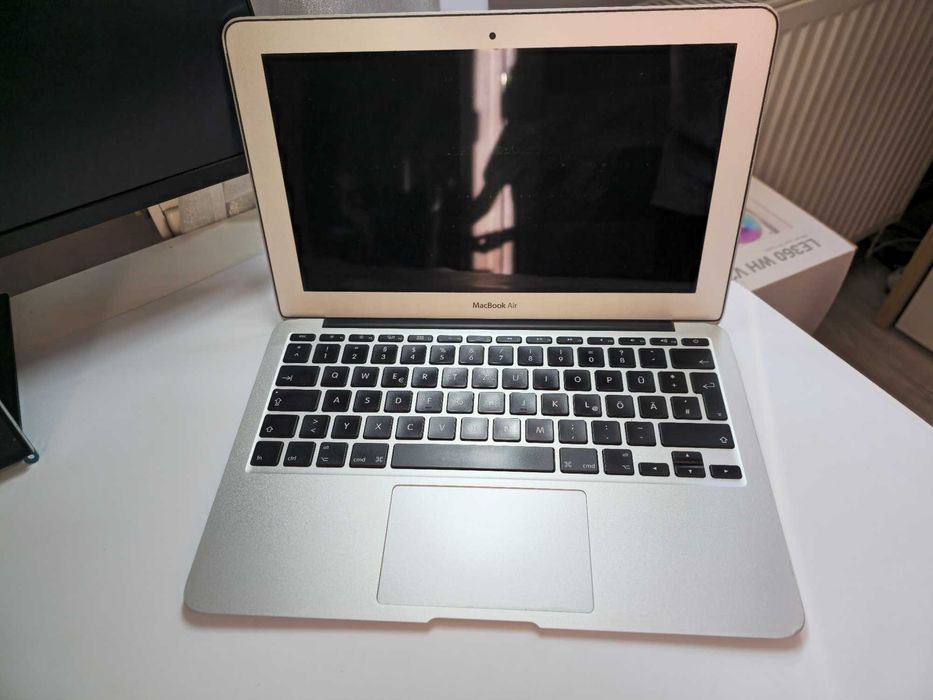 Macbook Air A1370 Mid-2011