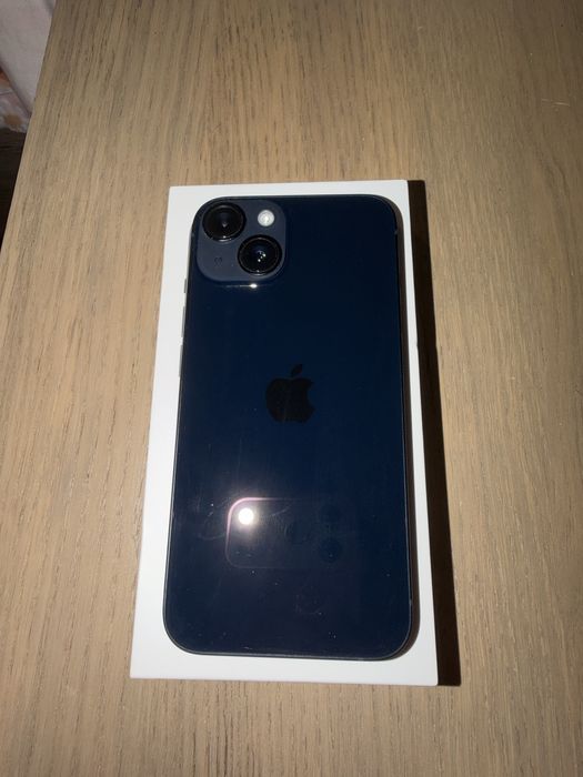 Iphone 14 azul escuro